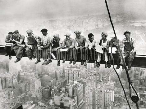 operai-trave-newyork-italiani
